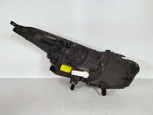 Load image into Gallery viewer, Frontscheinwerfer Hyundai I40 92101-3Z031 Xenon Links Scheinwerfer Headlight