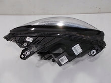 Laden Sie das Bild in den Galerie-Viewer, Frontscheinwerfer Mercedes-Benz A2469066101 LED Links Scheinwerfer Headlight