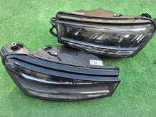 Load image into Gallery viewer, Frontscheinwerfer Skoda Fabia 6VB941016 6VB941015 Full LED Rechts oder Links