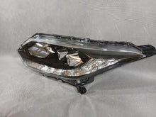 Laden Sie das Bild in den Galerie-Viewer, Frontscheinwerfer Honda Hrv Hr-V 100-18205 LED FALSE Scheinwerfer Headlight SCH3082699686mr