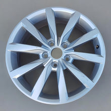 Load image into Gallery viewer, 1x Alufelge 17 Zoll 6.0&quot; 5x112 5G0601025K VW Golf Vii Rim Wheel