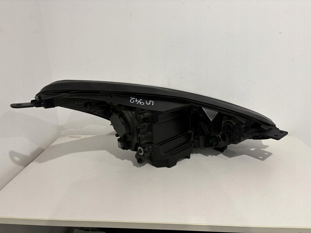 Frontscheinwerfer Kia Sportage IV Ein Stück (Rechts oder Links) Headlight SCH8784122466pp