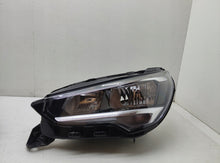 Laden Sie das Bild in den Galerie-Viewer, Frontscheinwerfer Opel Corsa F 39162649 Ein Satz Scheinwerfer Headlight SCH4017757067ry