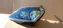Load image into Gallery viewer, Frontscheinwerfer Opel Zafira 13252472 0301214201 Links Scheinwerfer Headlight