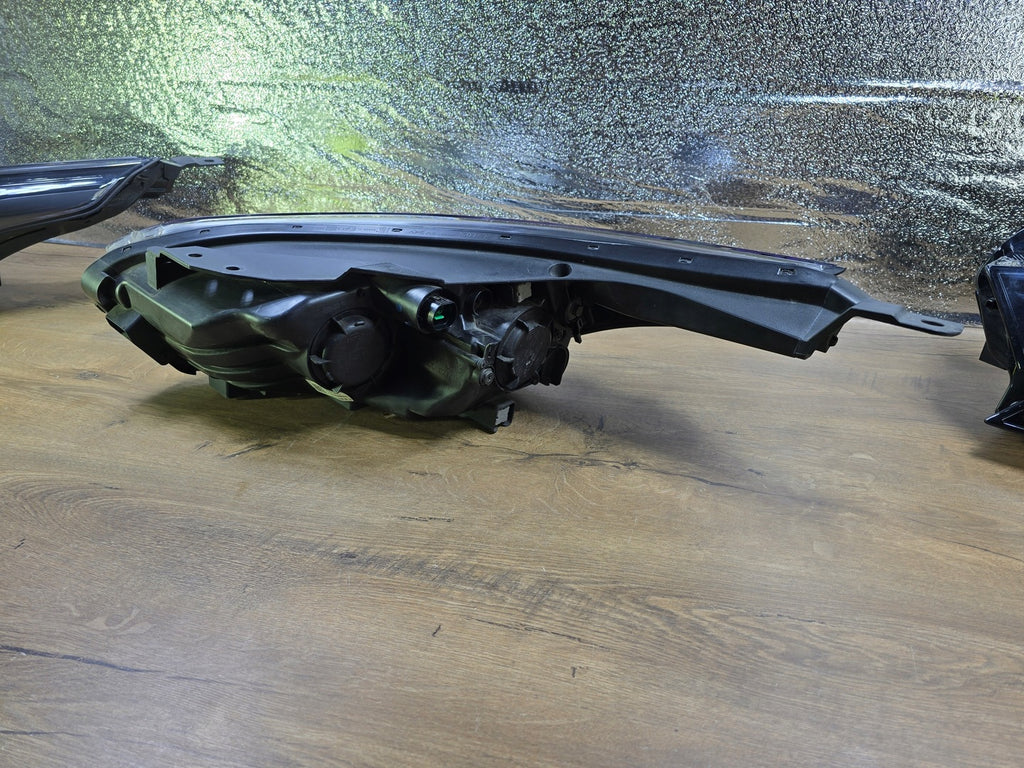 Frontscheinwerfer Kia Ceed J7921-22040 Rechts Scheinwerfer Headlight