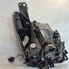 Laden Sie das Bild in den Galerie-Viewer, Frontscheinwerfer Mazda 2 Dj D43N-51040 Full LED Links Scheinwerfer Headlight SCH1361217976wz