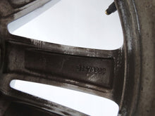 Laden Sie das Bild in den Galerie-Viewer, 1x Alufelge 17 Zoll 7.0&quot; 5x108 40,5ET Glanz Silber 31471309 Volvo S60 V60