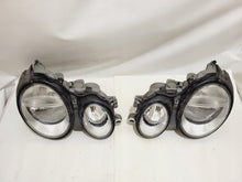Load image into Gallery viewer, Frontscheinwerfer Mercedes-Benz Clk Xenon Ein Satz Scheinwerfer Headlight SCH5897303036by
