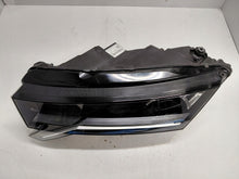 Laden Sie das Bild in den Galerie-Viewer, Frontscheinwerfer Skoda Octavia IV 5E4941009 LED Links Scheinwerfer Headlight SCH6359455598bk