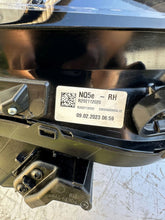 Load image into Gallery viewer, Frontscheinwerfer Kia Sportage V 92102R2000 Full LED Rechts Headlight SCH3536833466mb