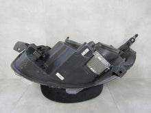 Laden Sie das Bild in den Galerie-Viewer, Frontscheinwerfer Toyota Proace 9808237480 Xenon Rechts Scheinwerfer Headlight SCH3100084887jm