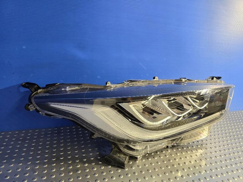 Frontscheinwerfer Toyota 4 Yaris Full LED Rechts Scheinwerfer Headlight