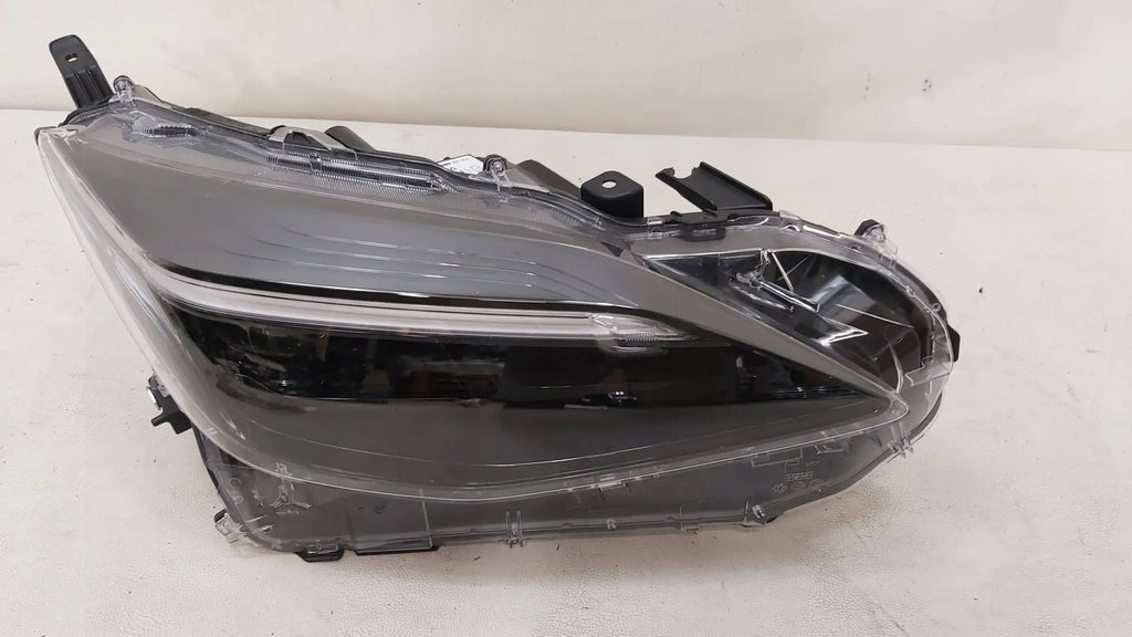 Frontscheinwerfer Toyota Yaris Cross Rechts Scheinwerfer Headlight SCH4715011523vt