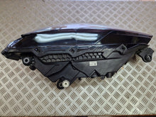 Laden Sie das Bild in den Galerie-Viewer, Frontscheinwerfer Skoda Superb III 3V1941015D LED Links Scheinwerfer Headlight