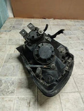 Laden Sie das Bild in den Galerie-Viewer, Frontscheinwerfer Kia Sportage 921011F0 Links Scheinwerfer Headlight SCH7580840562ie