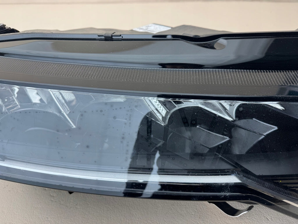 Frontscheinwerfer Skoda Octavia IV 24R-A 5E4941010 Rechts Scheinwerfer Headlight SCH5355025530ub
