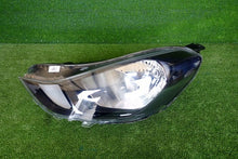 Laden Sie das Bild in den Galerie-Viewer, Frontscheinwerfer Hyundai I10 III 92101-K7500 Links Scheinwerfer Headlight SCH1118786140sl