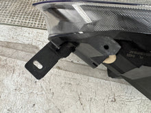 Laden Sie das Bild in den Galerie-Viewer, Frontscheinwerfer Ford Fiesta N1BB-13E017-AF Full LED Rechts oder Links SCH9909905135js