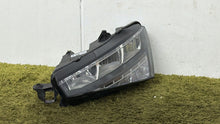 Laden Sie das Bild in den Galerie-Viewer, Frontscheinwerfer Skoda Scala 657941015 LED Links Scheinwerfer Headlight SCH9064780243bm
