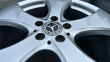 Load image into Gallery viewer, 1x Alufelge 19 Zoll 8.5" 5x112 62ET Glanz Silber A1664013000 Mercedes-Benz FEL3839813826xt