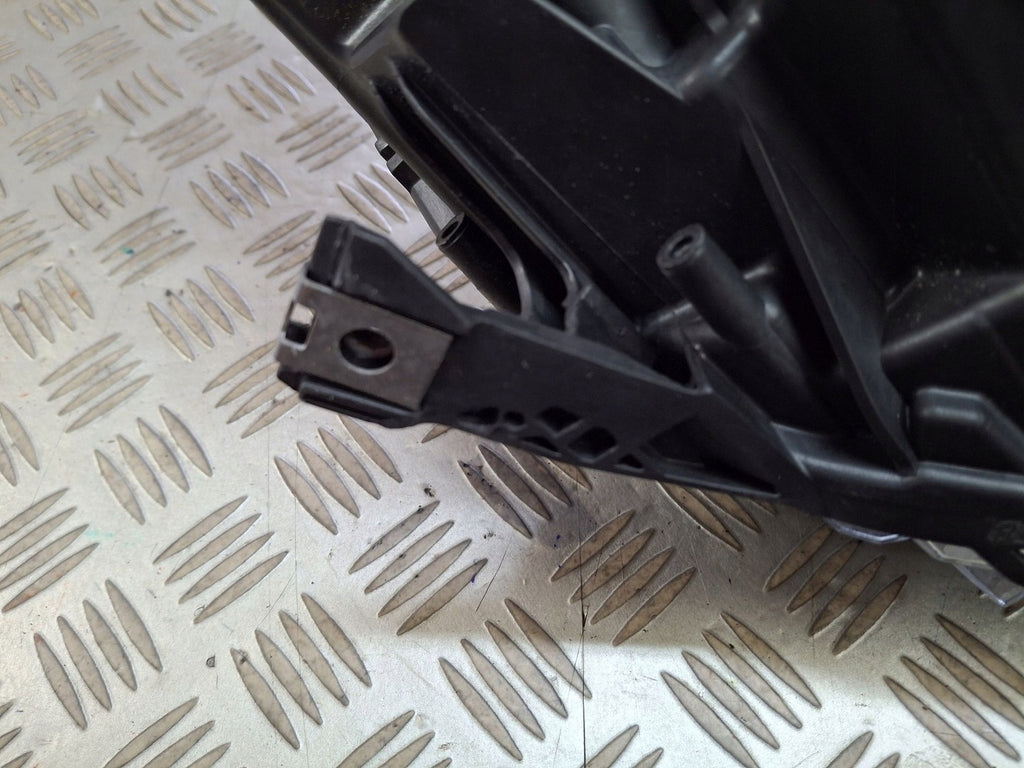 Frontscheinwerfer Dacia Duster 260602465R LED Links Scheinwerfer Headlight SCH1964379934zw