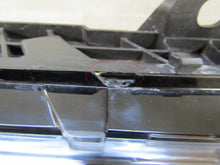 Laden Sie das Bild in den Galerie-Viewer, Frontscheinwerfer BMW 7 9879936-11 LED Rechts Scheinwerfer Headlight