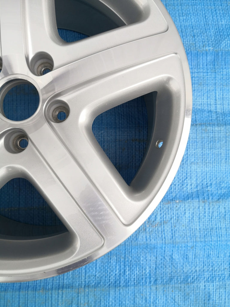 1x Alufelge 19 Zoll 9.0" 5x130 60ET Glanz Silber 7L6601025D Audi Q7 Touareg 7l6 FEL7421819669qx