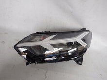 Laden Sie das Bild in den Galerie-Viewer, Frontscheinwerfer Dacia Sandero III 260601750R 260601217R LED Links Headlight