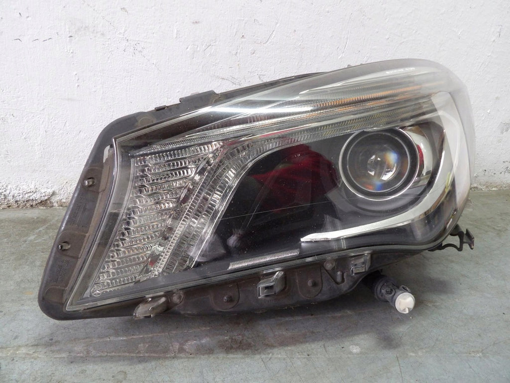 Frontscheinwerfer Mercedes-Benz Cla C117 A1178201761 Links Headlight SCH2299507829bm