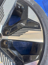 Load image into Gallery viewer, 1x Alufelge 20 Zoll 7.0" 5x114.3 403001816R Renault Megane E-Tech Rim Wheel FEL4279978017bo