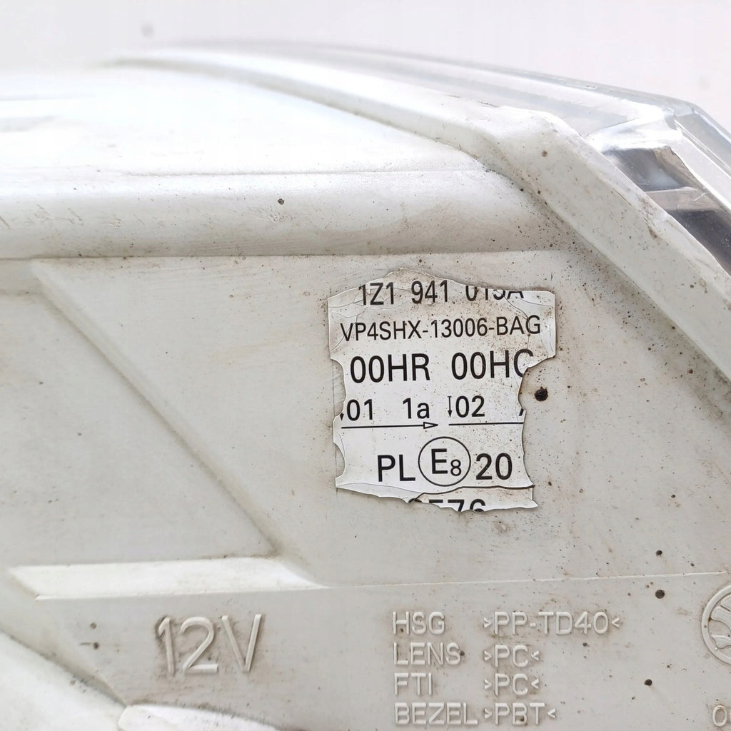 Frontscheinwerfer Skoda Octavia I 1Z1941015A Links Scheinwerfer Headlight SCH6240072010iw