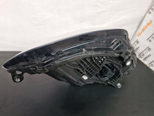 Laden Sie das Bild in den Galerie-Viewer, Frontscheinwerfer Audi A1 82A941033 Links Scheinwerfer Headlight SCH5692791998zq