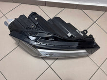 Laden Sie das Bild in den Galerie-Viewer, Frontscheinwerfer Skoda Superb 3P1941016A 3P1941016 Full LED Rechts oder Links SCH7657724363cv