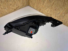 Laden Sie das Bild in den Galerie-Viewer, Frontscheinwerfer Peugeot 2008 II 9841641980 Full LED Rechts Headlight
