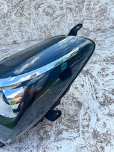 Load image into Gallery viewer, Frontscheinwerfer Toyota Yaris PA6-GF35 Links Scheinwerfer Headlight