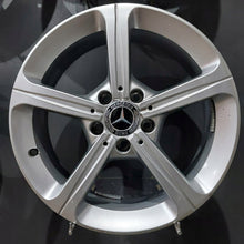 Laden Sie das Bild in den Galerie-Viewer, 4x Alufelge 17 Zoll 6.5" 5x112 44ET Glanz Silber A1774011200 Mercedes-Benz W177 FEL8912719194cb