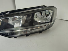 Load image into Gallery viewer, Frontscheinwerfer Hyundai I Touran 5TB941005A Ein Stück (Rechts oder Links)