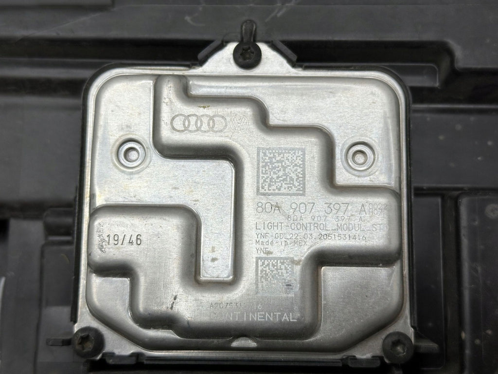 Frontscheinwerfer Audi Q5 80A941005B E14E6349 80A907397A Rechts Headlight