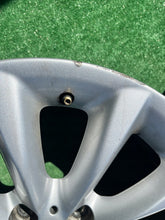 Load image into Gallery viewer, 1x Alufelge 17 Zoll 8.5" 5x120 37ET Silber 6791481 BMW E46 E91 E93 E90 E92 FEL8294458693dp