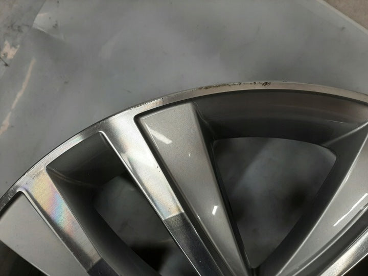 1x Alufelge 18 Zoll 7.5" 5x112 35ET Glanz Silber Seat Alhambra Sharan Rim Wheel FEL4664004792ra