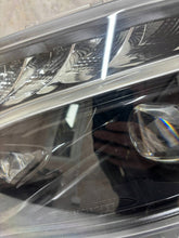 Laden Sie das Bild in den Galerie-Viewer, Frontscheinwerfer Mercedes-Benz W447 A4479063201 LED Links Headlight SCH4979026945ar