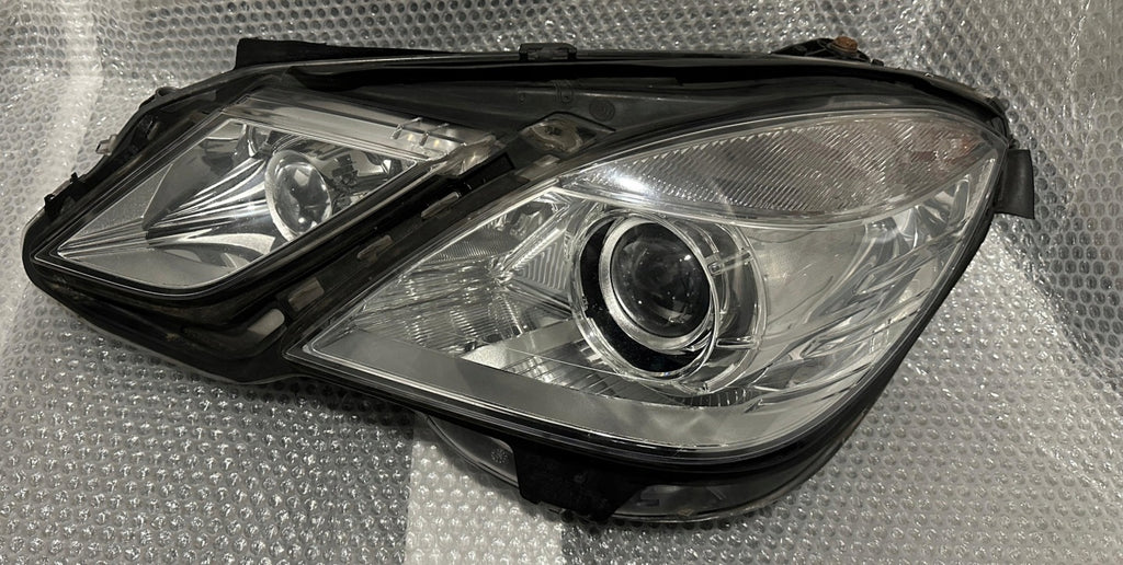 Frontscheinwerfer Mercedes-Benz A2128205761KZ 1ZT009702-07 Xenon Links Headlight SCH8366043383qi
