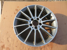 Load image into Gallery viewer, 1x Alufelge 18 Zoll 7.5&quot; 5x112 52ET A1764010200 Mercedes-Benz Cla Rim Wheel