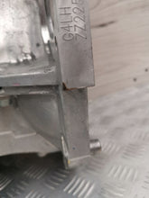 Laden Sie das Bild in den Galerie-Viewer, Motor Kia Ceed G4LH 1.5 TDGI 160PS 118kW 2023 Benzin Engine Unkomplett