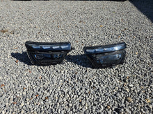 Load image into Gallery viewer, Frontscheinwerfer Skoda Kamiq Full LED Ein Satz Scheinwerfer Headlight SCH9163608051xp