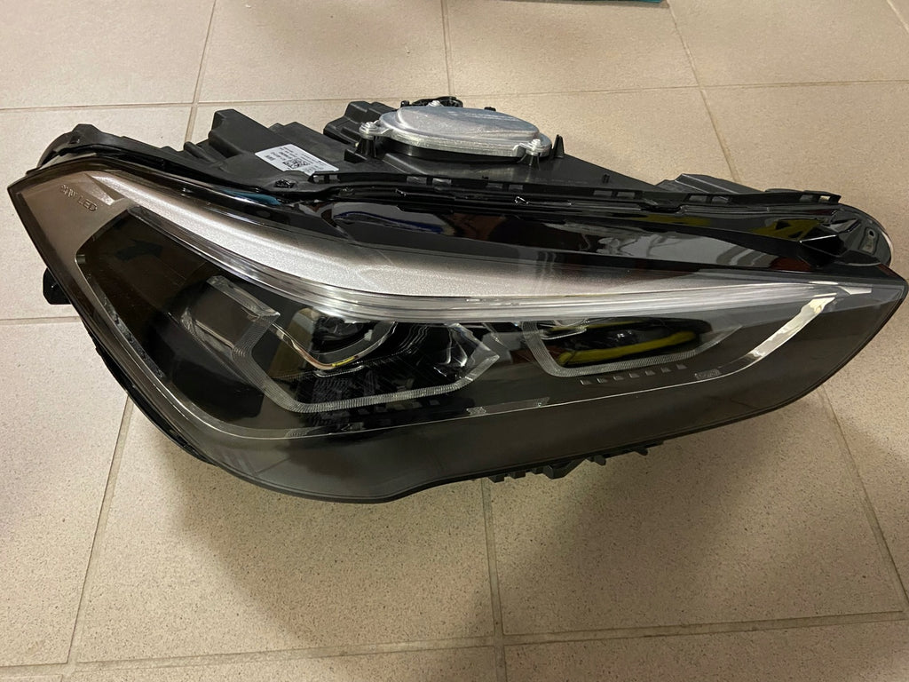Frontscheinwerfer BMW X1 F48 5A01172 LED Rechts Scheinwerfer Headlight SCH8412245504qb