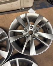 Load image into Gallery viewer, 1x Alufelge 17 Zoll 7.0" 5x112 49ET 5E0601025BG- Skoda Rim Wheel FEL8119227569ss