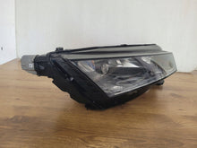 Laden Sie das Bild in den Galerie-Viewer, Frontscheinwerfer Skoda Octavia IV 5E4941016B Rechts Scheinwerfer Headlight SCH6226341592ta