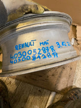 Laden Sie das Bild in den Galerie-Viewer, 1x Alufelge 16 Zoll 6.5&quot; 5x114.3 403005287R Renault Rim Wheel