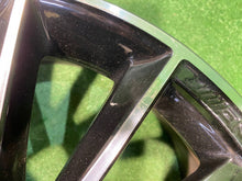Load image into Gallery viewer, 1x Alufelge 19 Zoll 8.0" 5x112 43 5ET A1564012800 Mercedes-Benz X156 Rim Wheel FEL7752517539at